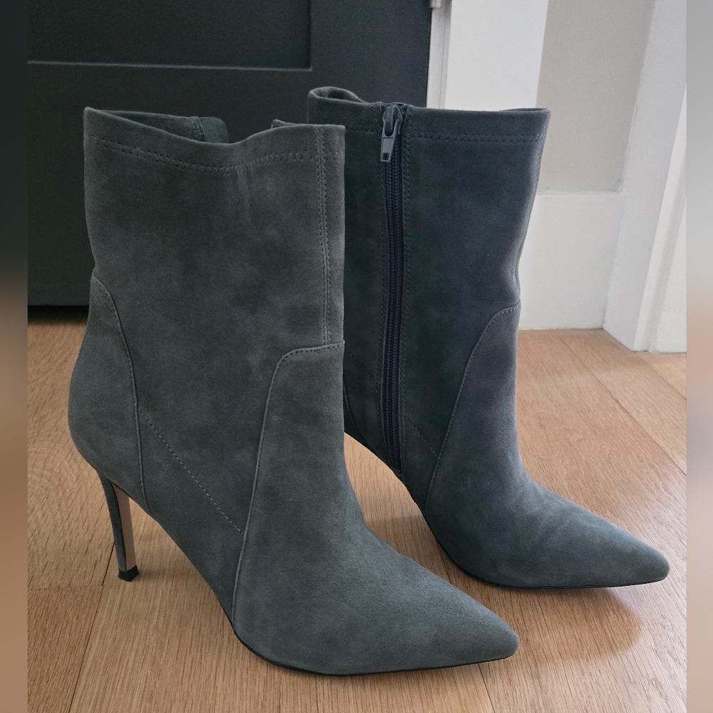 Charles David Laurent Gray Suede Pointed-Toe Stiletto Ankle Boots